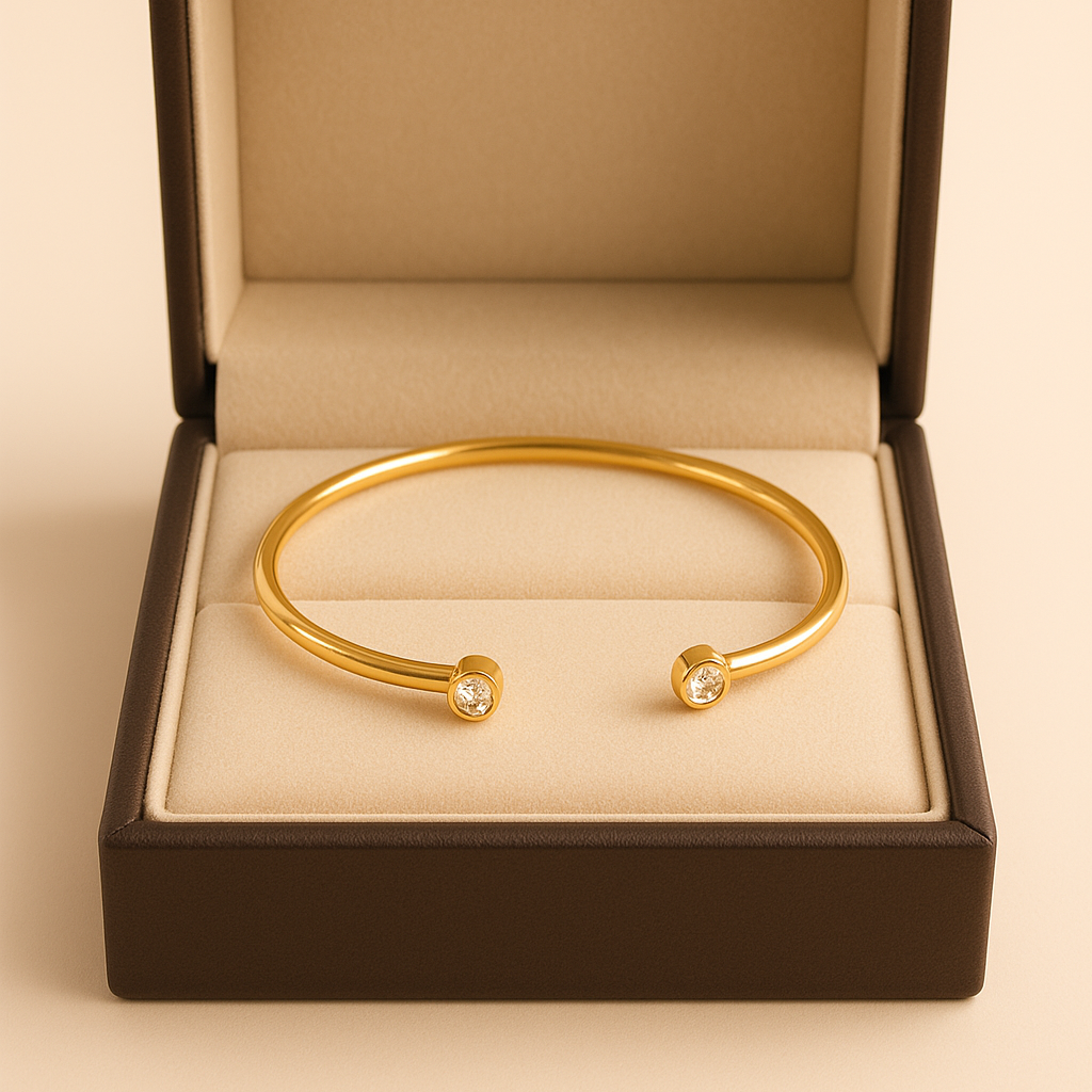 Pulsera Rígida Brillantes Baño de Oro