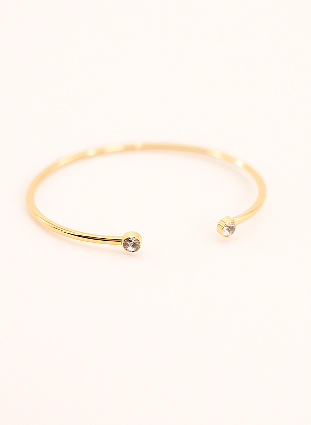 Pulsera Rígida Brillantes Baño de Oro