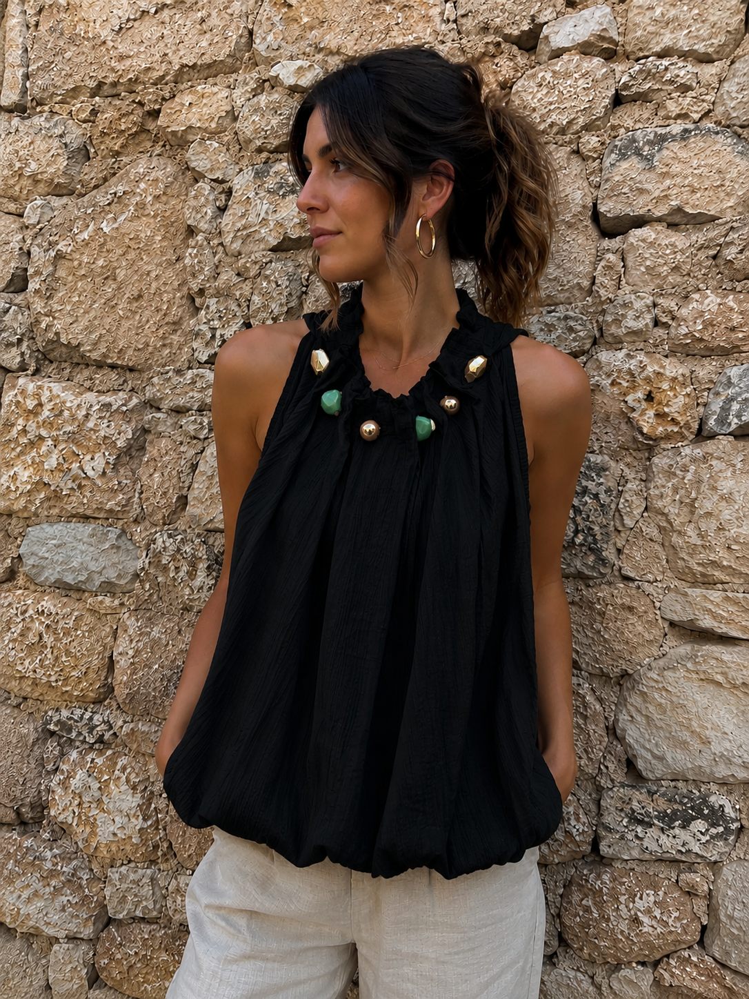 Blusa Sin Mangas con Detalles Abalorios