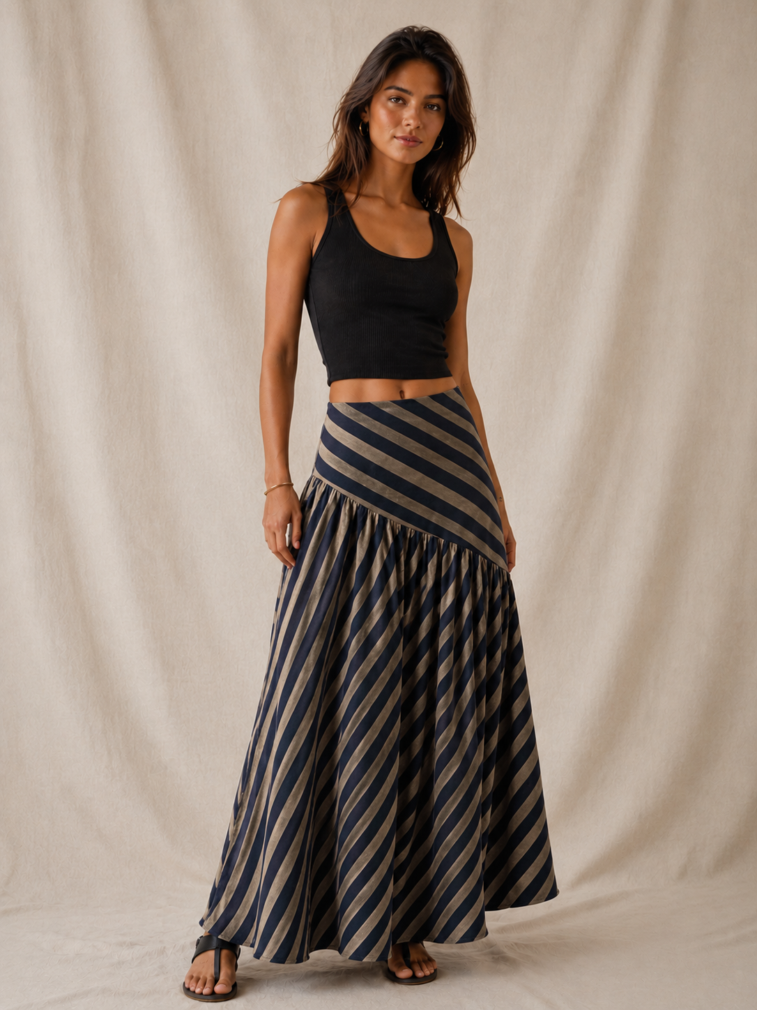 Falda Asimétrica Bicolor de Rayas con textura | Otoño