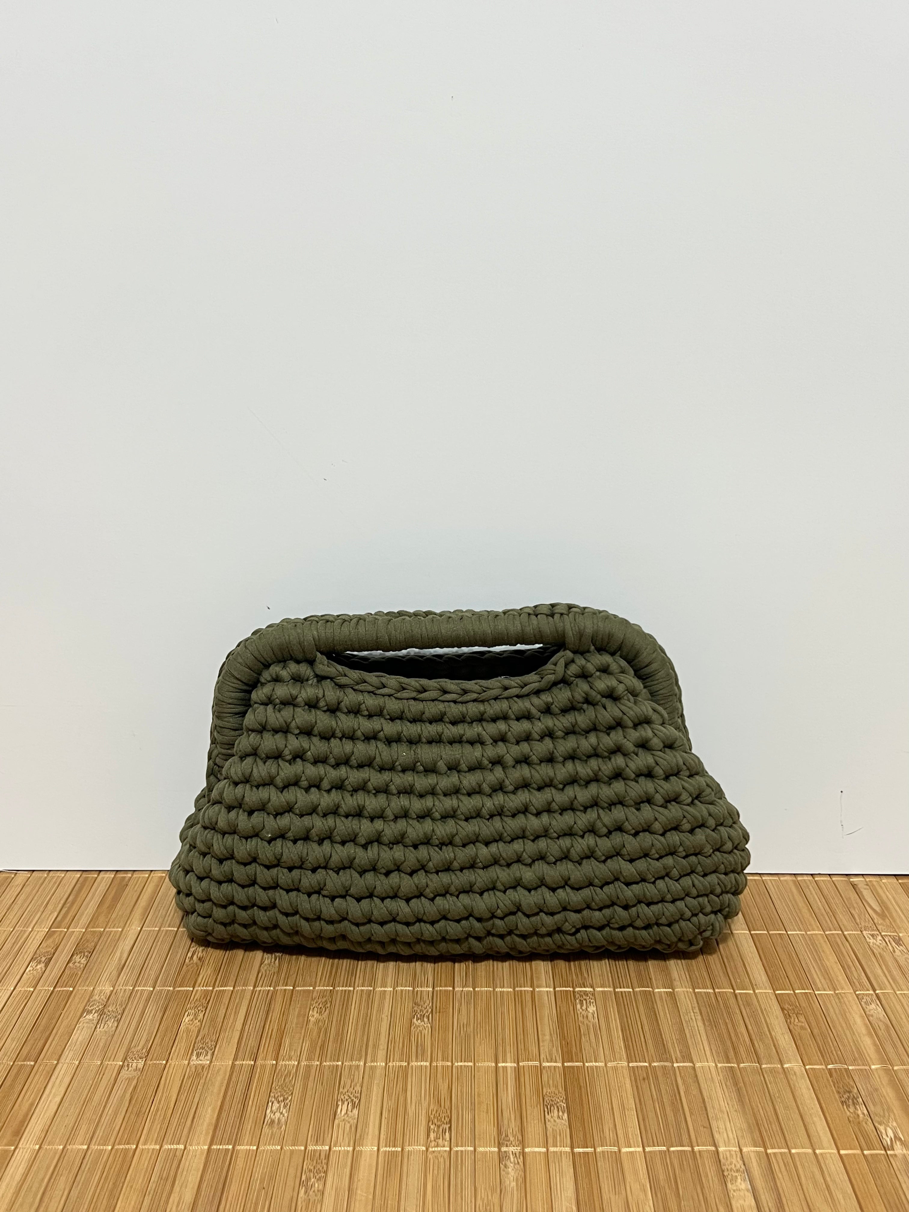 Bolso Crochet con Cadena Dorada | Bolso de Mano con Correa Desmontable 20x12x15 cm