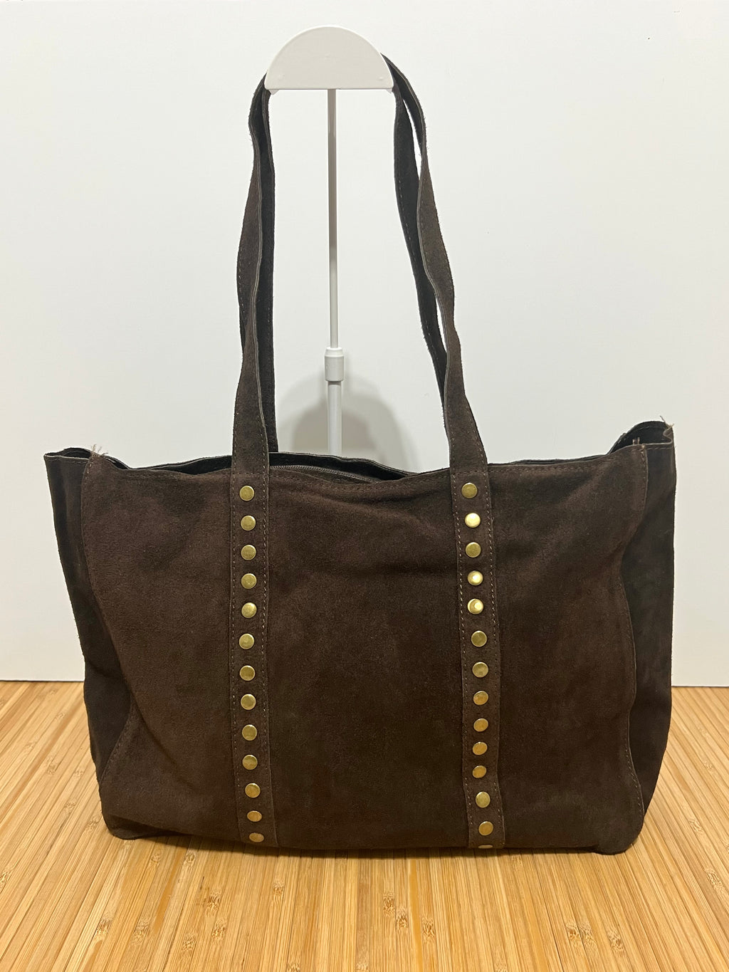 Bolso Shopper de Piel Serraje con Tachuelas Personalizable – 35×28×10 cm