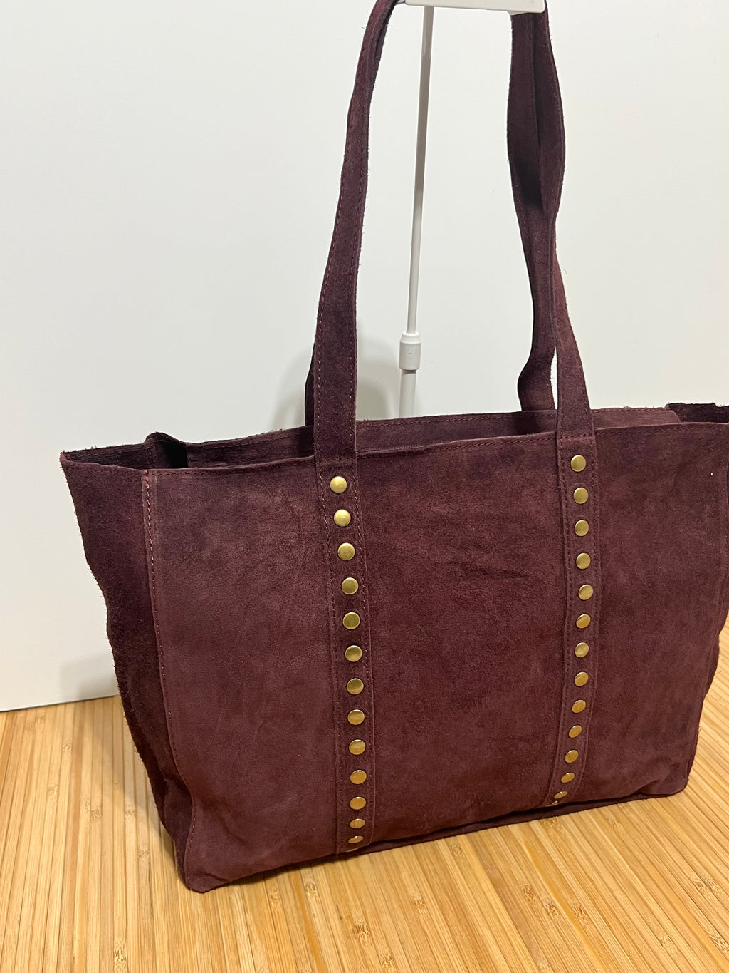 Bolso Shopper de Piel Serraje con Tachuelas Personalizable – 35×28×10 cm