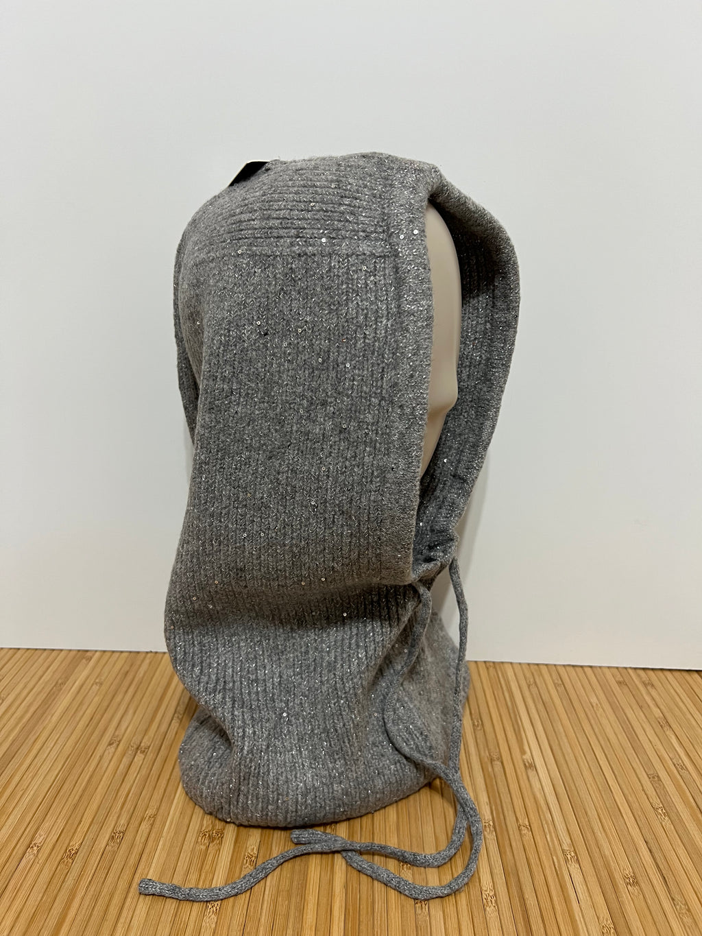 Balaclava Brillo Ligero de Punto y Cordón Ajustable