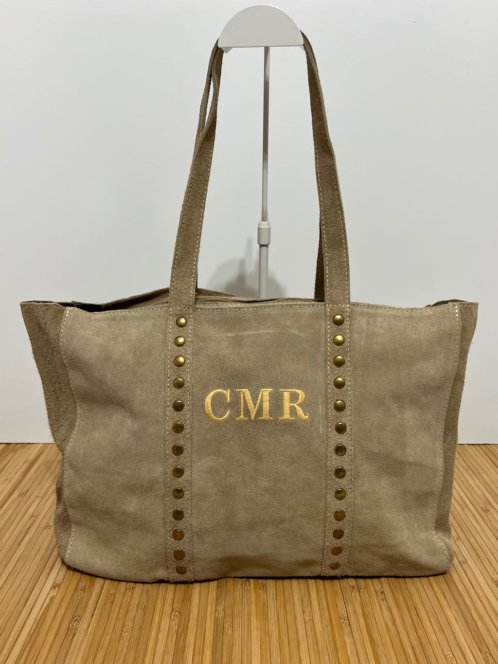 Bolso Shopper de Piel Serraje con Tachuelas Personalizable – 35×28×10 cm